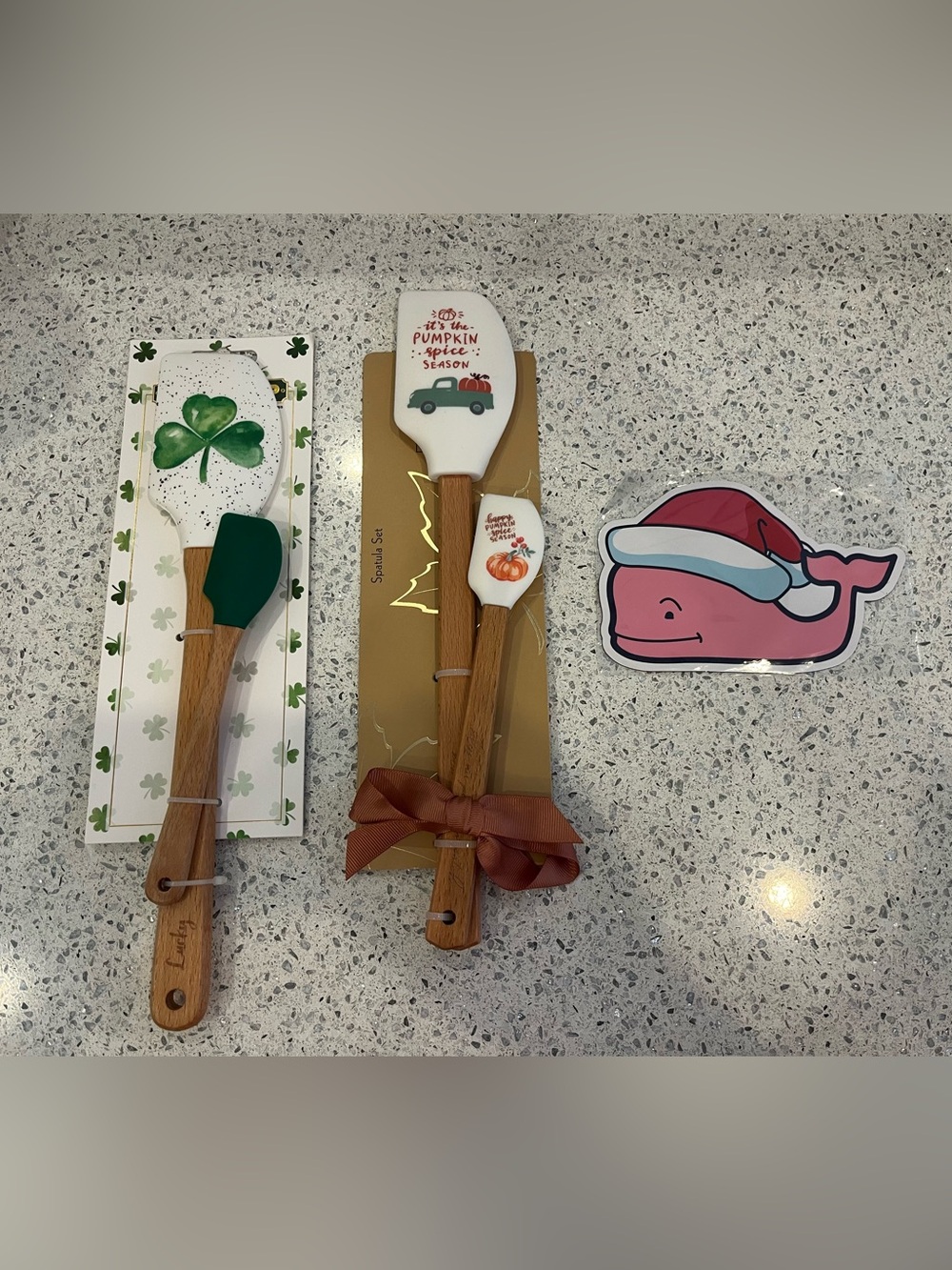 NWT Holiday Accents